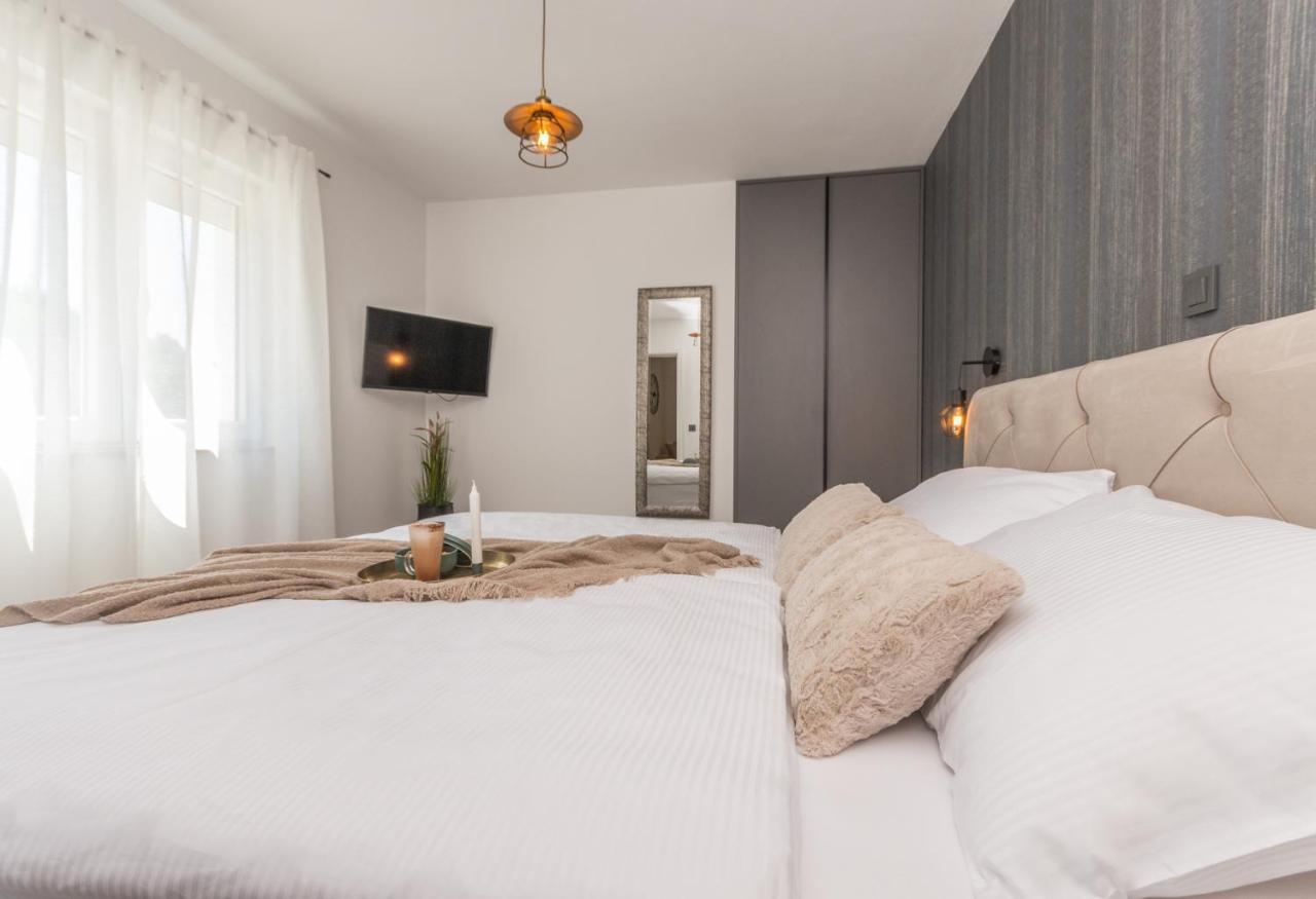 Marilu Luxury Apartments Драге Номер фото